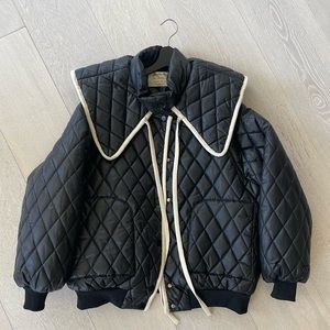 Black puffer/bomber quilted coat